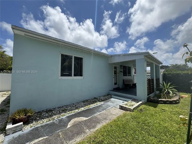 3 of 43 - 2726 Taylor Street, Hollywood, FL
