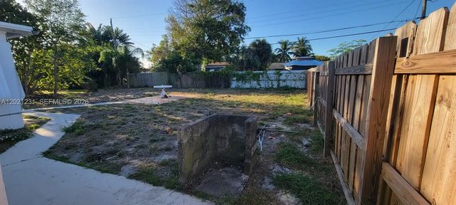 5 of 15 - 142 Se 4th Avenue, Boynton Beach, FL