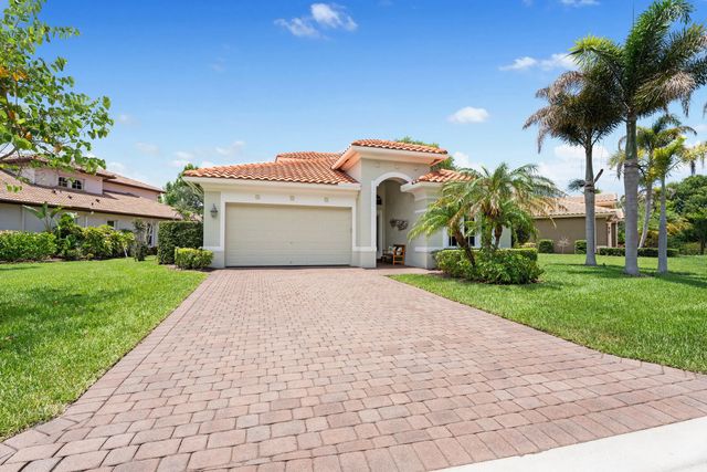 2 of 65 - 910 Sw Palm Cove Drive, Palm City, FL