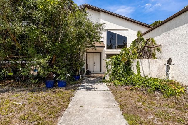 13746 Brynwood Lane, Fort Myers