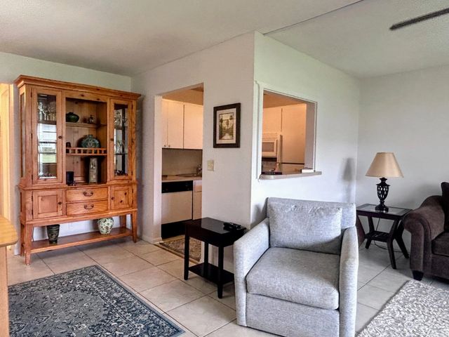 3 of 33 - 680 Horizons W #103, Boynton Beach, FL