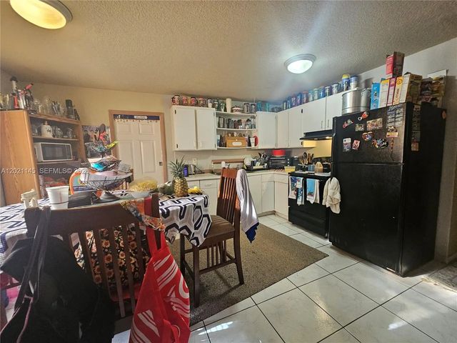 3 of 10 - 17361 Sw 303rd Street, Homestead, FL