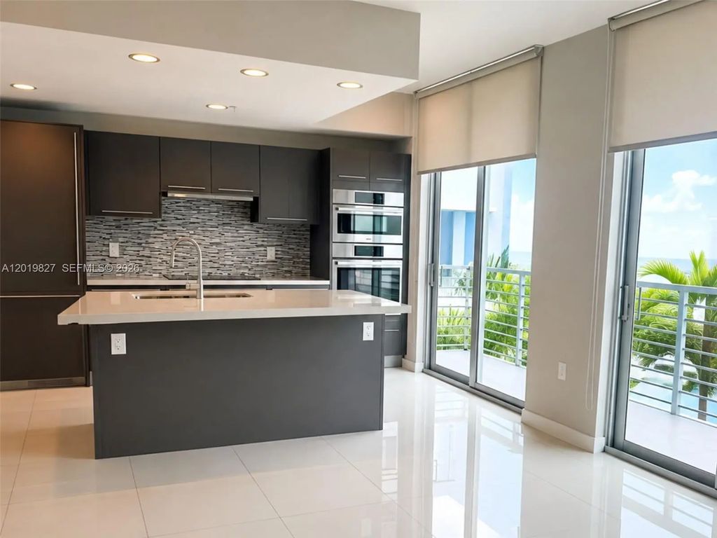 7875 Nw 107th Avenue #412, Doral