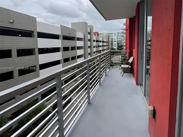 5 of 13 - 7875 Nw 107th Avenue #412, Doral, FL