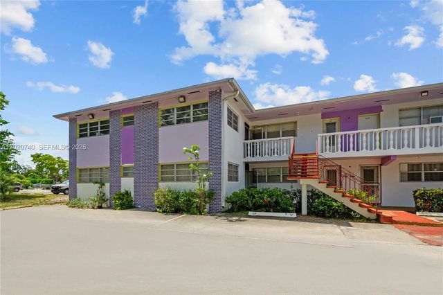 245 Ne 191st Street #3014, Miami