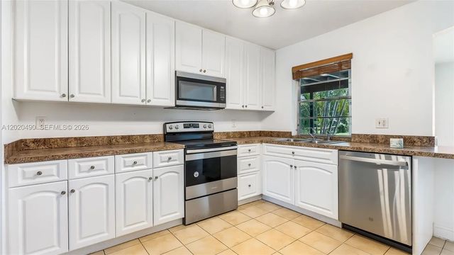 4 of 34 - 500 Nw 96th Terrace, Pembroke Pines, FL