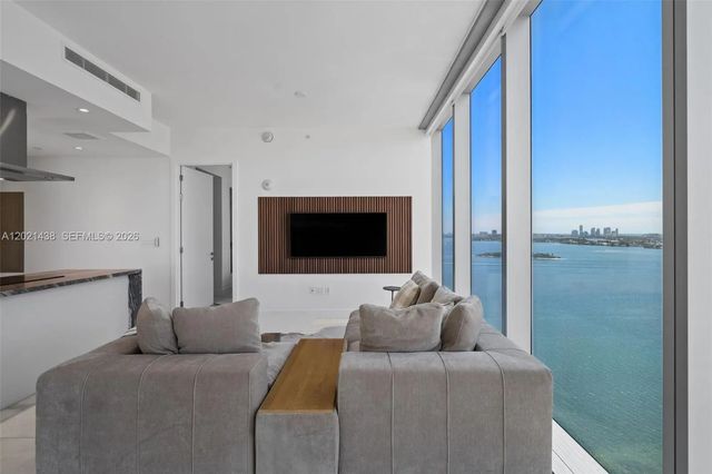 5 of 51 - 700 Ne 26th Terrace #2105, Miami, FL