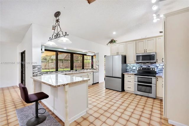 2 of 52 - 11111 Nw 7th Street, Coral Springs, FL
