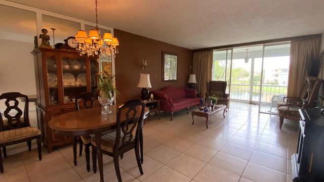 2 of 29 - 6051 Nw 61st Avenue #211, Tamarac, FL