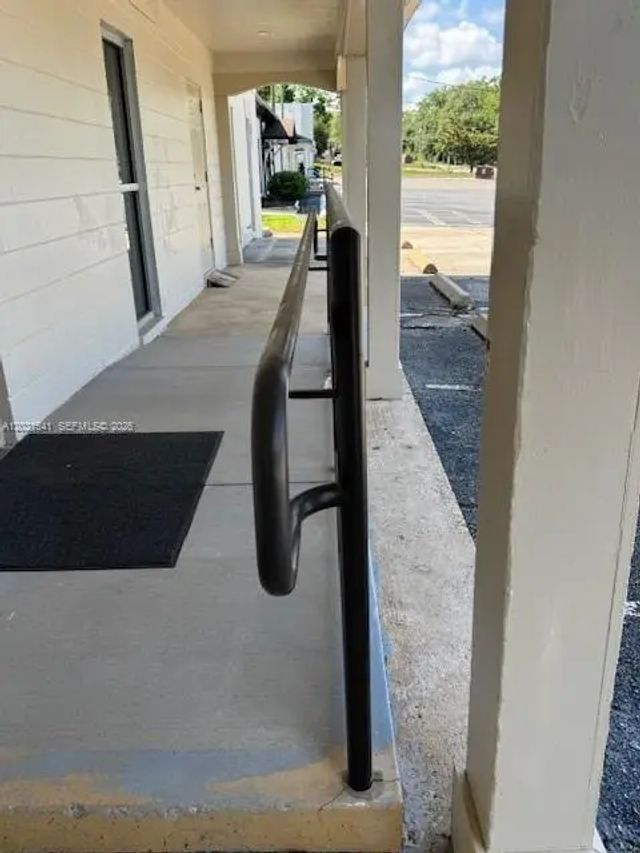 5 of 10 - 1707 S Gadsden, Tallahassee, FL