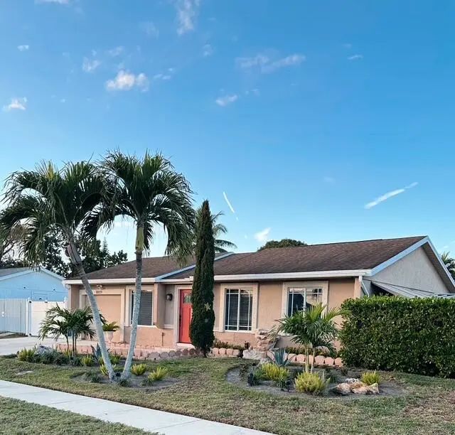 3 of 31 - 10079 Yeoman Lane, Royal Palm Beach, FL