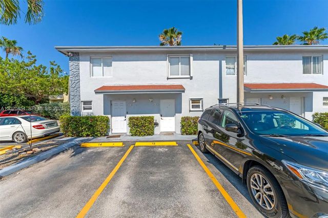 2 of 22 - 8025 Nw 8th Street #13, Miami, FL