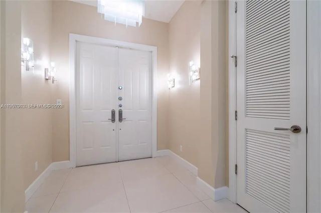 3 of 25 - 3121 Ne 26th Street, Fort Lauderdale, FL