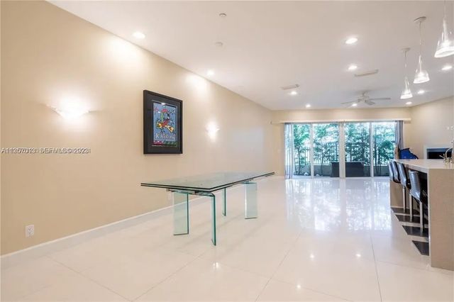 4 of 25 - 3121 Ne 26th Street, Fort Lauderdale, FL