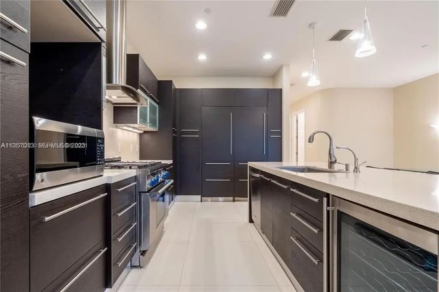 5 of 25 - 3121 Ne 26th Street, Fort Lauderdale, FL