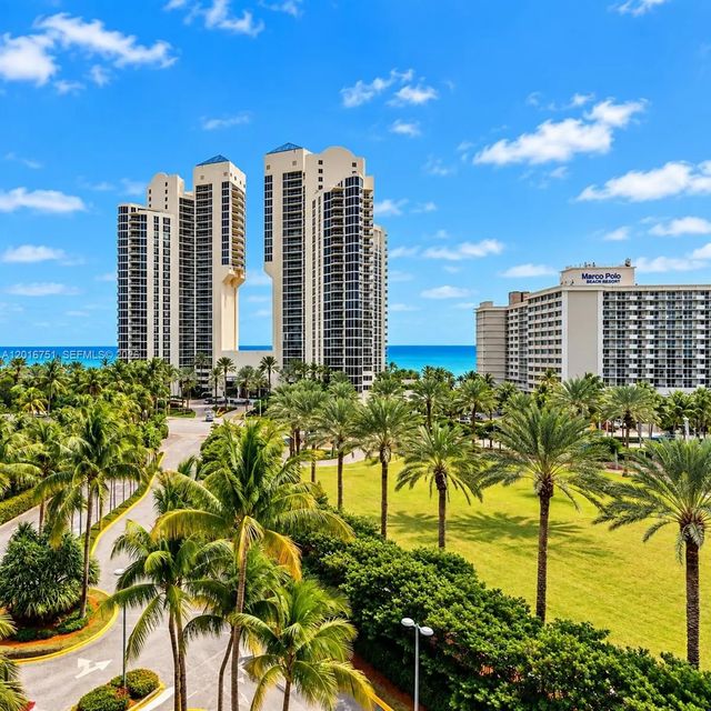 19370 Collins Avenue #626, Sunny Isles Beach