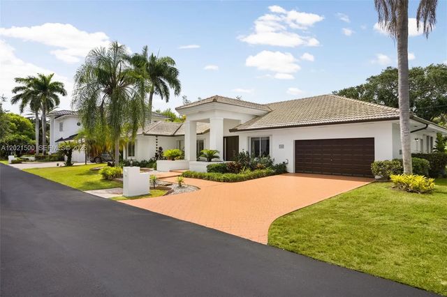 2 of 35 - 7400 Sw 170th Terrace, Palmetto Bay, FL