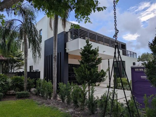 3 of 29 - 528 Ne 13th Avenue, Fort Lauderdale, FL