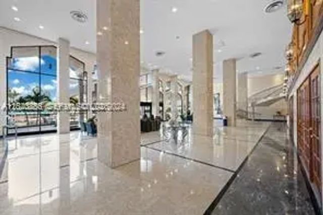 5601 Collins Avenue #1718, Miami Beach