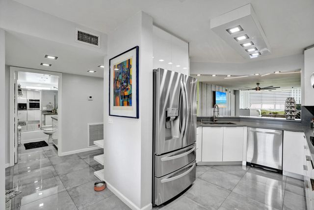 3 of 37 - 2603 Nw 103rd Avenue #401, Sunrise, FL