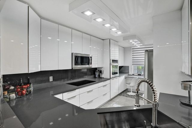 5 of 37 - 2603 Nw 103rd Avenue #401, Sunrise, FL