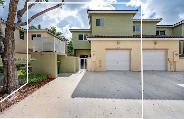 2 of 31 - 2343 Se 16th Place, Homestead, FL
