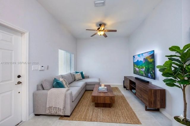3 of 31 - 2343 Se 16th Place, Homestead, FL