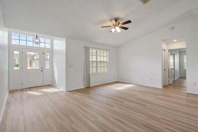 4 of 29 - 349 Hammock Road Se, Palm Bay, FL