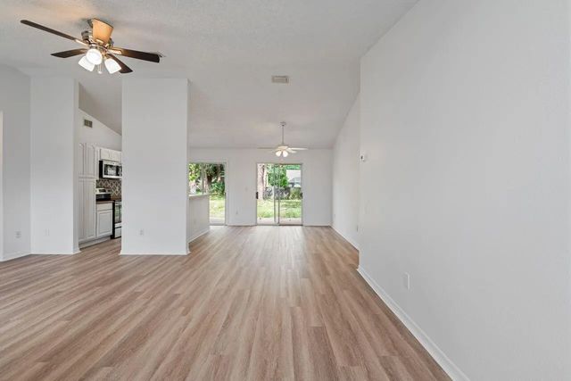 5 of 29 - 349 Hammock Road Se, Palm Bay, FL