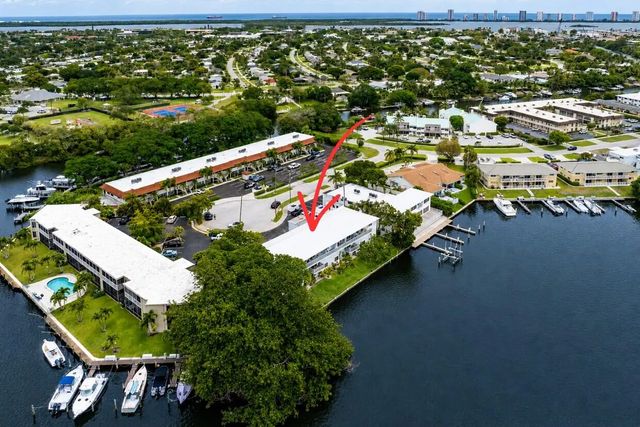 3 of 13 - 628 Southwind Circle, North Palm Beach, FL