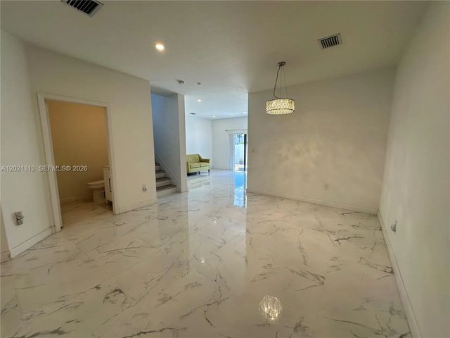 3 of 25 - 20352 Nw 6th Avenue, Miami Gardens, FL