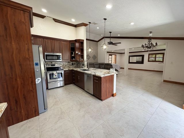 2 of 20 - 15943 W Wind Circle, Sunrise, FL
