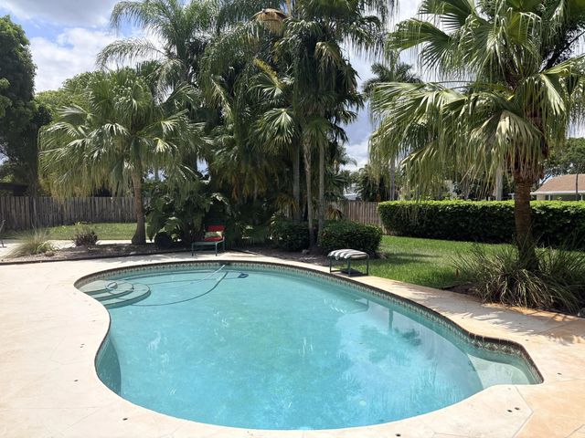 4 of 20 - 15943 W Wind Circle, Sunrise, FL