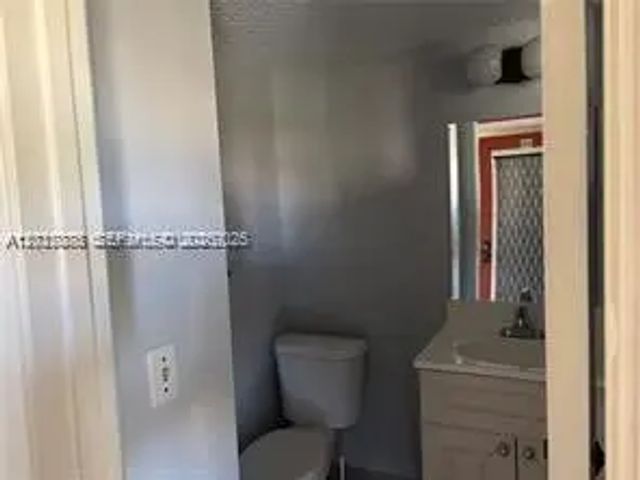 3774 Inverrary Boulevard #305p, Lauderhill