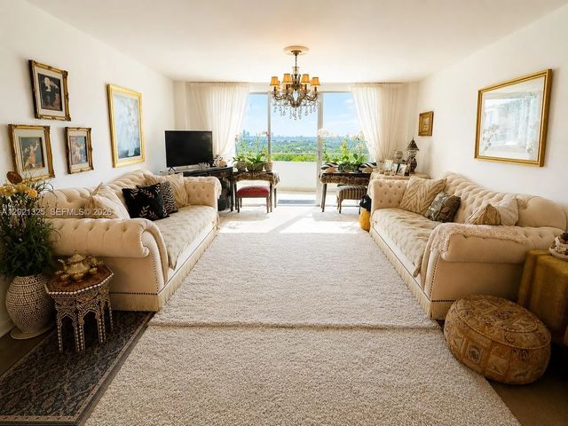2 of 10 - 5151 Collins Avenue #1520, Miami Beach, FL