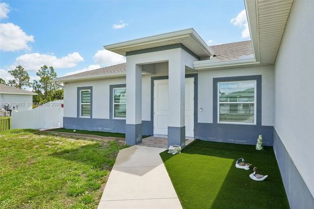 5 of 52 - 910 Richmond Avenue N, Lehigh Acres, FL