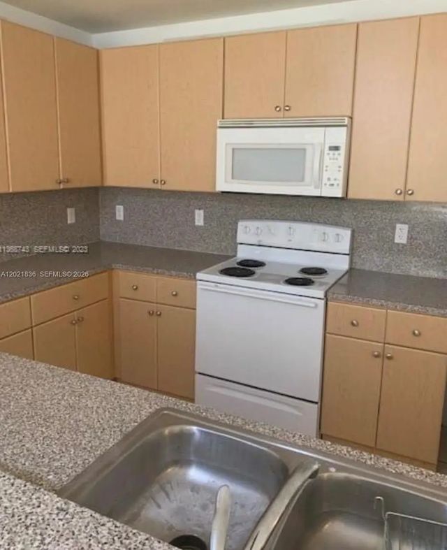 3 of 11 - 22631 Sw 88th Place #5-18, Cutler Bay, FL