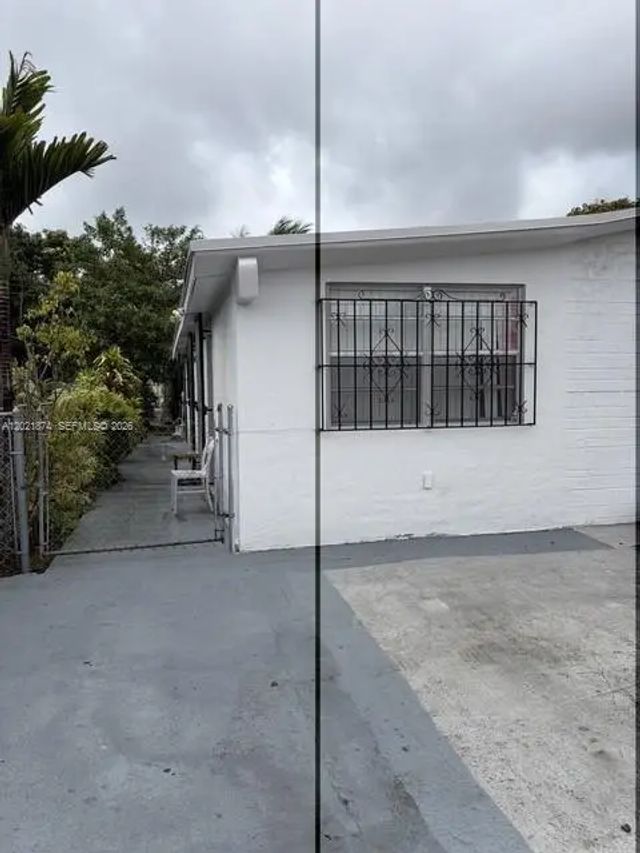 5 of 23 - 336 E 41st Street, Hialeah, FL