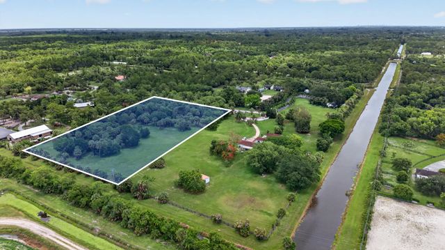 000 Foxtrail, Loxahatchee
