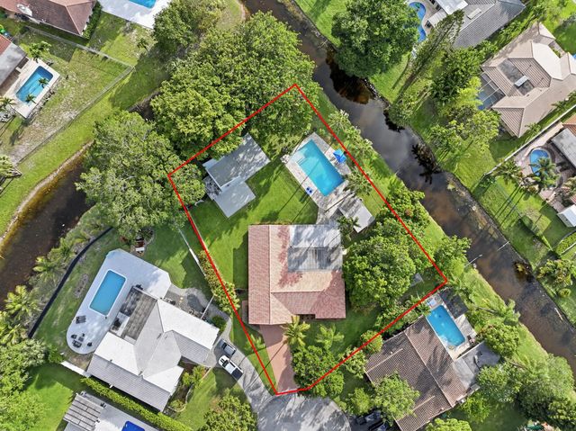 8492 Nw 15th Court, Coral Springs
