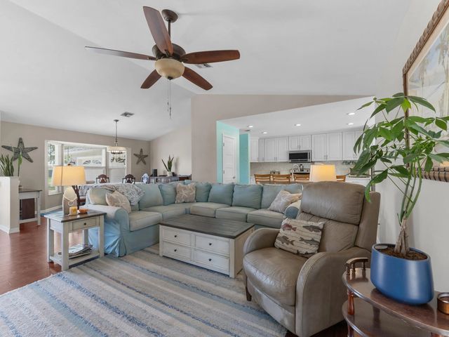 3 of 30 - 698 Fischer Drive, Sebastian, FL