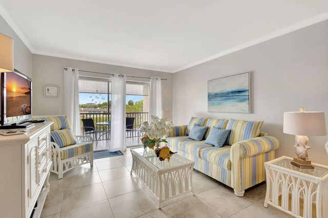 3 of 27 - 154 Lake Meryl Drive #unit 255, West Palm Beach, FL