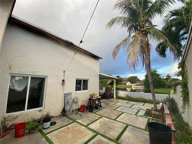 901 Cumberland Terrace, Davie