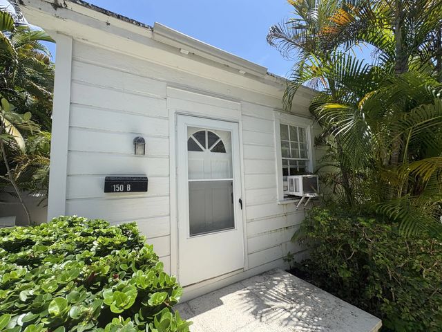 150 Australian Avenue #cottage, Palm Beach