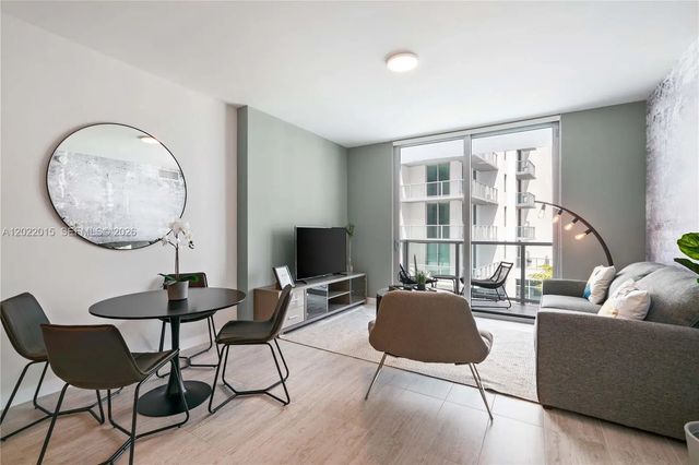 3 of 7 - 3900 Biscayne Boulevard #s-818, Miami, FL