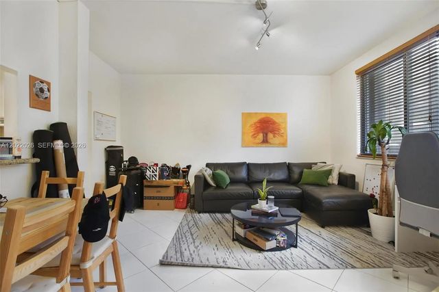 3 of 25 - 540 Brickell Key Drive #308, Miami, FL