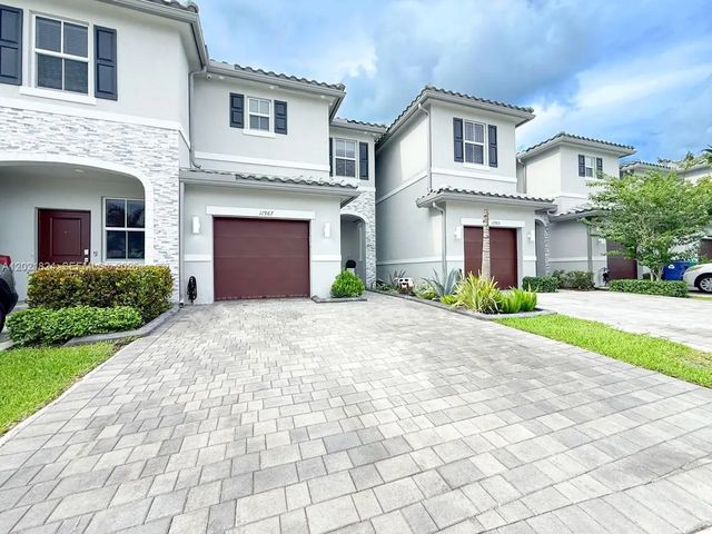 2 of 32 - 11967 Nw 46th Street, Coral Springs, FL