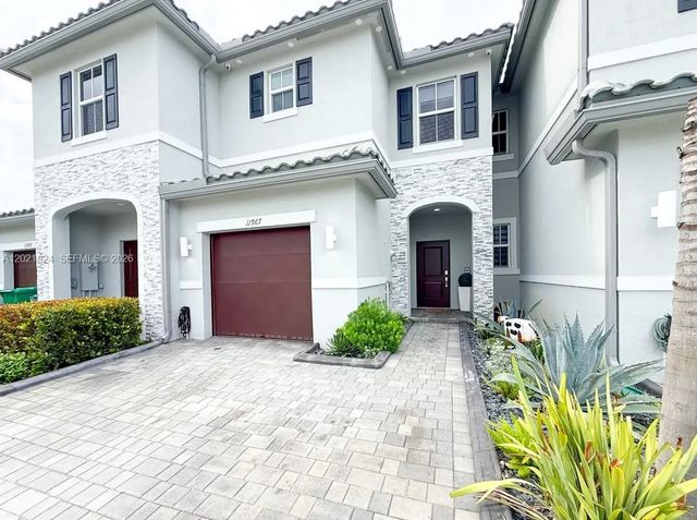 4 of 32 - 11967 Nw 46th Street, Coral Springs, FL