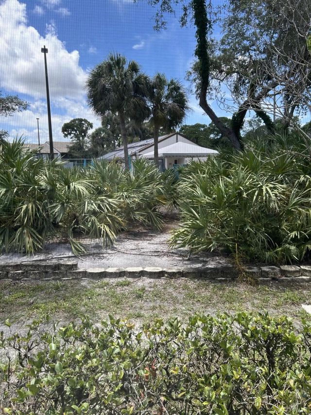 5 of 15 - 1485 Sw Silver Pine Way, Palm City, FL