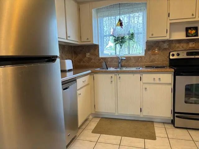 5 of 16 - 2936 Crosley Drive E #g, West Palm Beach, FL